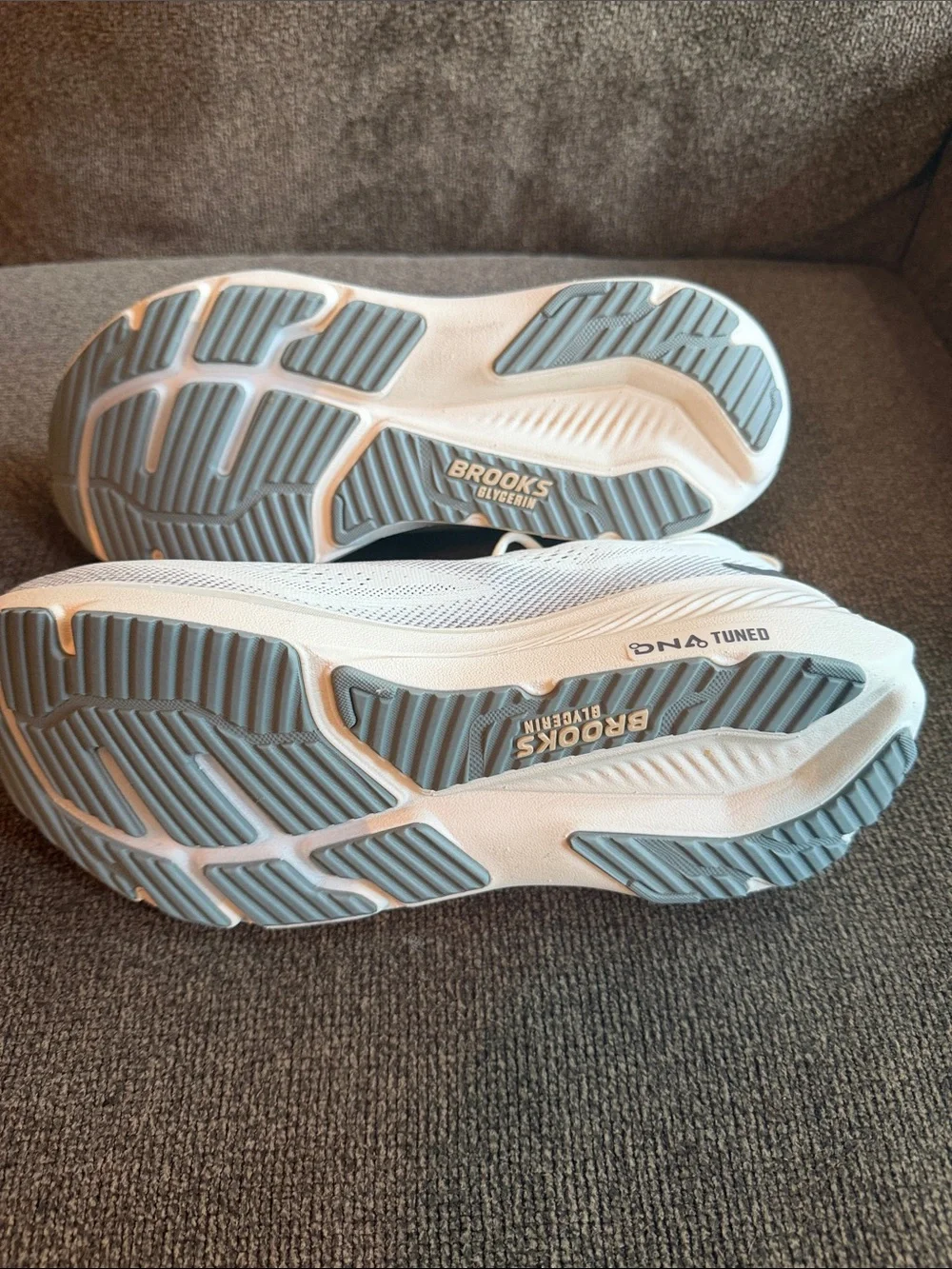 Brooks Glycerin 23